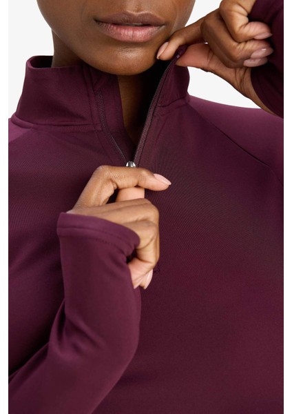 Fit Standart Fit Dik Yaka Fermuarlı İçi Yumuşak Tüylü Sporcu Uzun Kollu Tişört