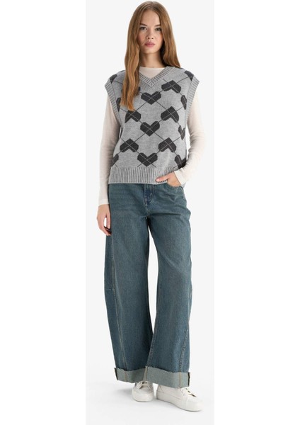 Coool Regular Fit V Yaka Desenli Süveter F9541AX25AU indirimleri