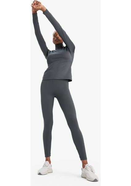 Fit Toparlayıcı Yüksek Bel İçi Yumuşak Tüylü Beli Saran Basic Düz Sporcu Tayt W8206AZ25AU fiyatları