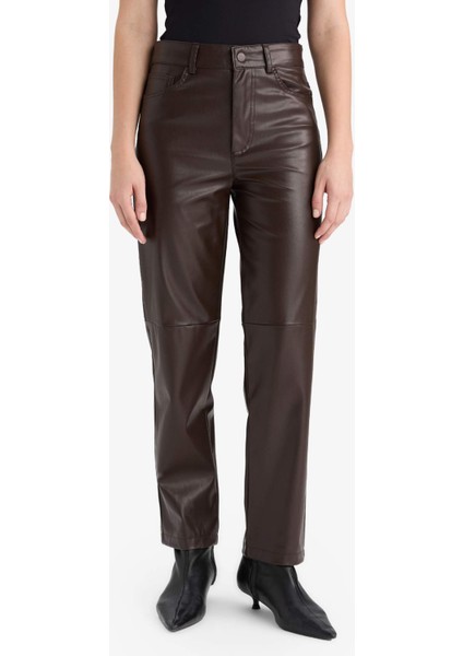 Straight Fit Cepli Kısa Paça Bilek Boy Deri Pantolon G1274AX25AU fırsatları