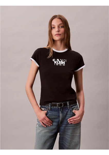 Ck LV047D208G Ss 1968 Graphıc Baby Tee Kadın Tshırt indirimleri