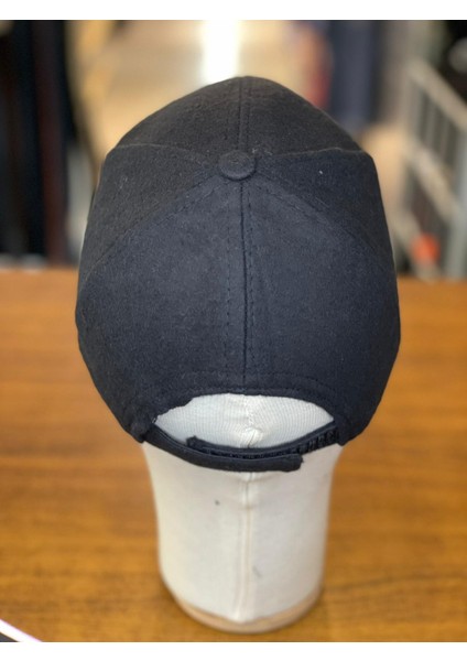 Kaşe Kumaş Düz Renk Kışlık Cap Şapka fırsatları