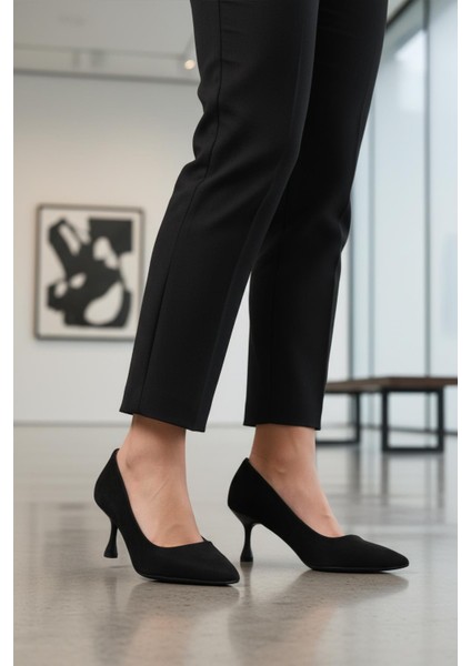 695033 Z Siyah Süet Kadın Topuklu Ayakkabı