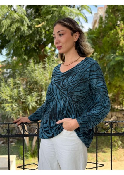 NC11285 Italyan V Yaka Zebra Desenli Triko Bluz Petrol fırsatları