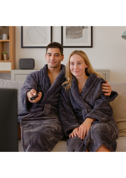 Polar Kadın Sabahlık – Yumuşak Dokulu, Rahat Kesim, Şal Yaka, Kuşaklı ve Midi Boy Konfor