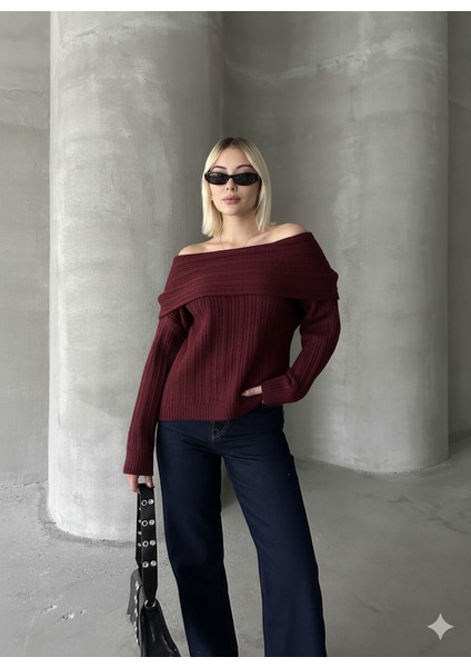 Madonna Yaka Triko Kazak