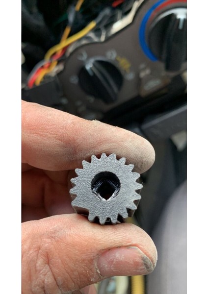 Hyundai Accent Uyumlu Kalorifer Dişlisi fiyatları