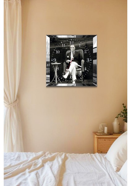 Gümüş Çerçeveli Çay ve Kahve Sefası Süren Atatürk Temalı Dekoratif Mdf Duvar Saati indirimleri