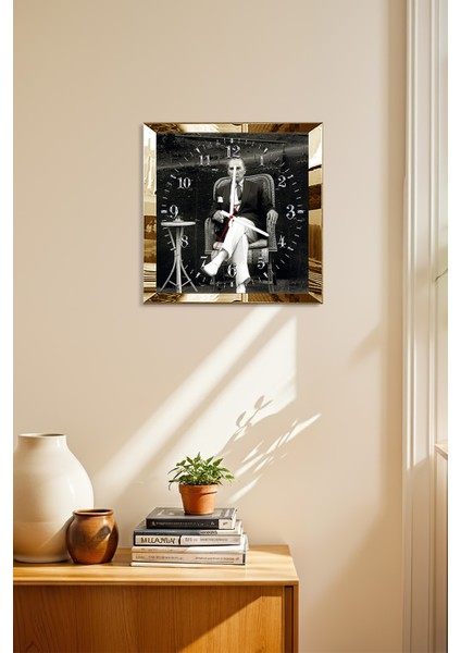 Gold Çerçeveli Çay ve Kahve Sefası Süren Atatürk Temalı Dekoratif Mdf Duvar Saati modelleri