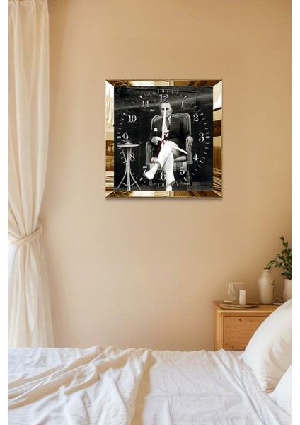 Gold Çerçeveli Çay ve Kahve Sefası Süren Atatürk Temalı Dekoratif Mdf Duvar Saati indirimleri