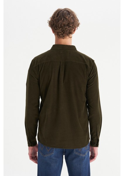 %100 Pamuk Regular Fit Normal Kesim Klasik Yaka Cepli Kadife Gömlek indirimleri