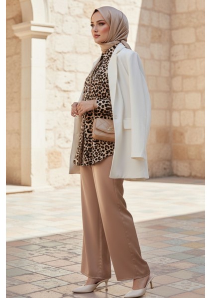 Kadın Classic Regular Fit Leopar Desenli Uzun Kollu Düğmeli Gömlek – Kadın Gömlek