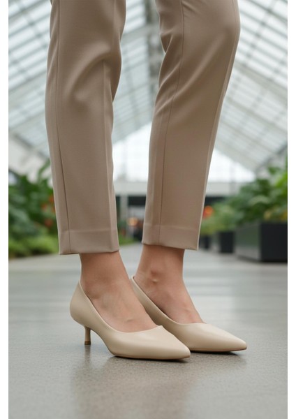 458343 Z Bej Cilt Kadın Topuklu Ayakkabı