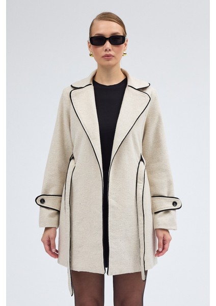 Kaşe Kadın Şık Yaka Kaban ve Kemer