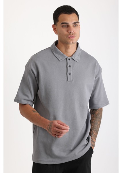 Yaka ve Kol Dikiş Detaylı Double Pike Kumaş Loose Fit Erkek Polo Yaka Tişört