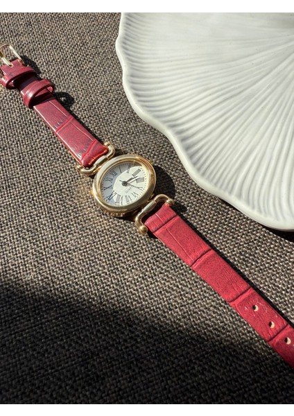 Retro Minimal Deri Kordon Vintage Kadın Kol Saati Kelebek Model