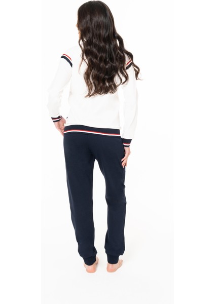 20118 Kadın Pijama Takımı fırsatları