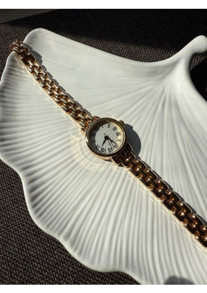 Retro Minimal Boncuk Kordon Vintage Kadın Kol Saati Gold indirimleri