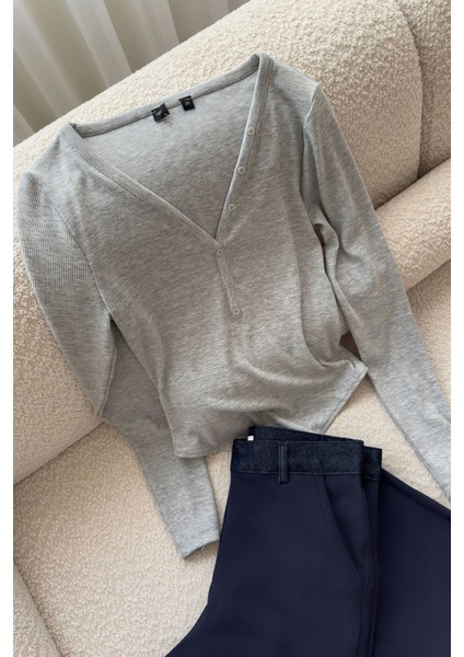 Düğmeli Premium Bodysuit- Gri modelleri