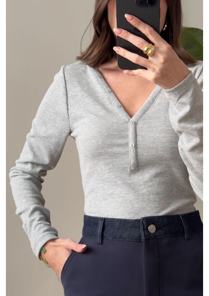 Düğmeli Premium Bodysuit- Gri fırsatları