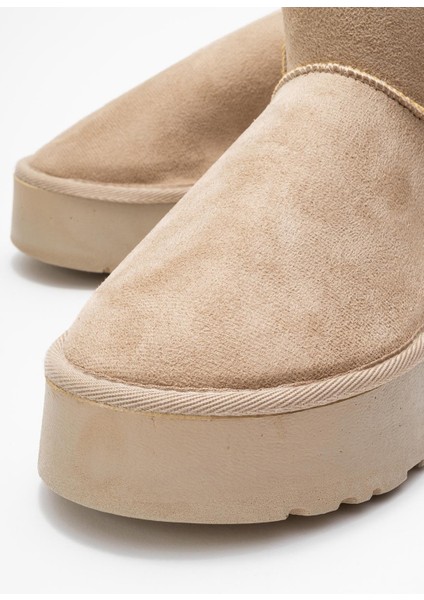 Yüksek Tabanlı Mini Bot Bej modelleri