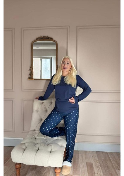 Lacivert Moon Desenli Bambu Uzun Kol Kadın Pijama Takımı indirimleri
