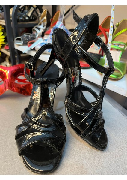 Simsiyah Rugan Mirada Modeli 8,5 cm 13 Pont Boyunda Tango, Dans ve Salon Ayakkabısı fiyatları