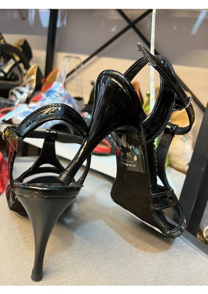 Simsiyah Rugan Mirada Modeli 8,5 cm 13 Pont Boyunda Tango, Dans ve Salon Ayakkabısı fırsatları