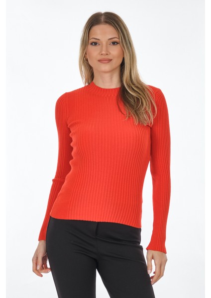 Yuvarlak Yaka Fitilli Triko