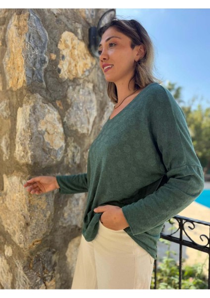 NC20662 Italyan Kendinden Desenli V Yaka Triko Bluz Acıyeşil