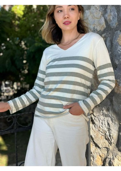 NC20251 Italyan Yatay Çizgili V Yaka Triko Bluz Yeşil