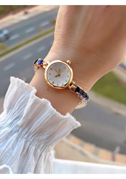 Çelik ve Taşlı Kordon Vintage Seri Küçük Kasa Özel Tasarım Kadın Kol Saati SP.8933.M3 fiyatları