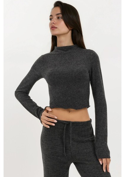 Kadın Yumuşak Dokulu Yarım Balıkçı Yaka Crop Bluz Busem Collection Koyu Gri