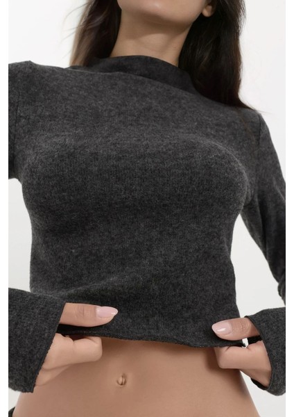 Kadın Yumuşak Dokulu Yarım Balıkçı Yaka Crop Bluz Busem Collection Koyu Gri fırsatları