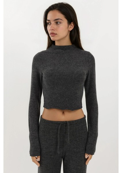 Kadın Yumuşak Dokulu Yarım Balıkçı Yaka Crop Bluz Busem Collection Koyu Gri