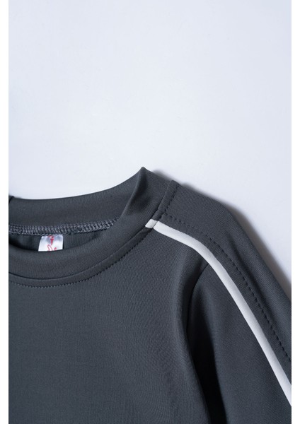 Şerit Detaylı Kız Çocuk Sporcu Takım modelleri