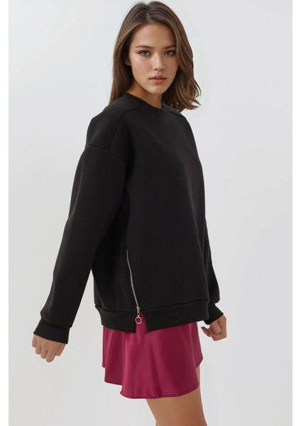 Kadın Şardonlu Fermuar Detaylı Bisiklet Yaka Sweatshirt Busem Collection Black