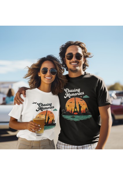 Seyahat Tutkunları Oversize Unisex Tişört – Rahat ve Şık Tasarım