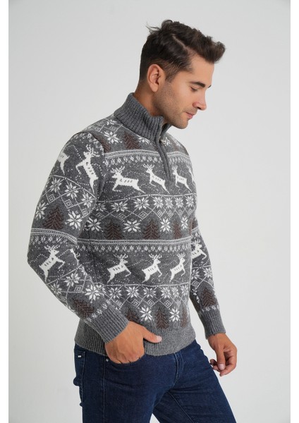 Erkek Kısa Fermuarlı Dik Yaka Jakarlı Geyikli Yün Yılbaşı Kazak TRIST-5362 fiyatları