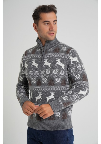 Erkek Kısa Fermuarlı Dik Yaka Jakarlı Geyikli Yün Yılbaşı Kazak TRIST-5362 fırsatları