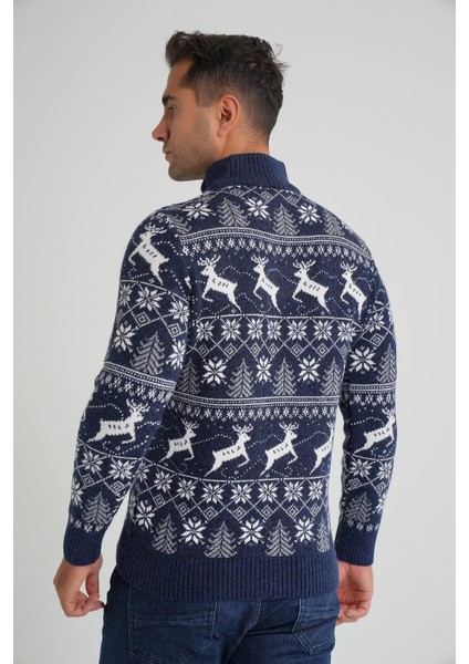 Erkek Kısa Fermuarlı Dik Yaka Jakarlı Geyikli Yün Yılbaşı Kazak TRIST-5362 indirimleri