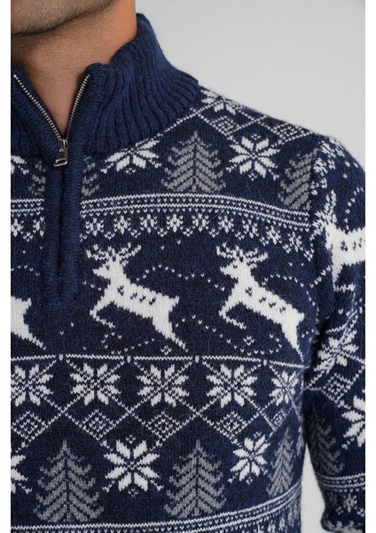 Erkek Kısa Fermuarlı Dik Yaka Jakarlı Geyikli Yün Yılbaşı Kazak TRIST-5362