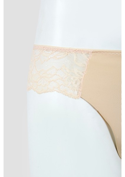 Ten Rengi Lazer Kesim Dantelli String fiyatları
