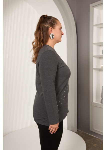 Büyük Beden Geometrik Taşlı Bluz Antrasit indirimleri