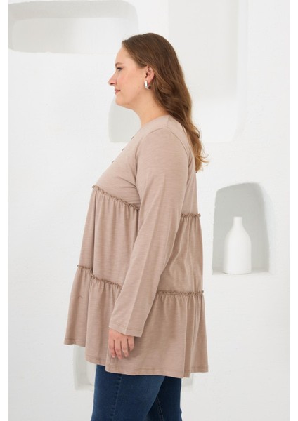 Düğme Detaylı Fırfırlı Büyük Beden Tunik Vizon modelleri