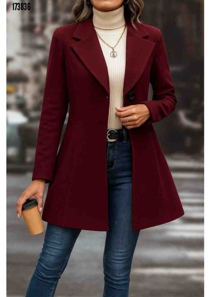 Kadın Uzun Kollu Yakalı Önden Düğmeli Kısa Kaşe Kaban, Kırmızı Gül Figürlü Kolye Hediye fiyatları