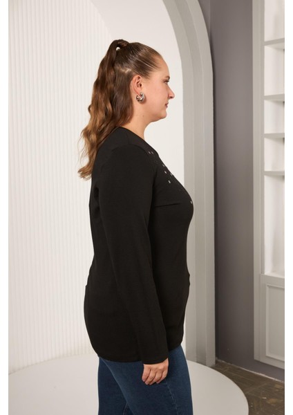Büyük Beden Önü Taş Detay Bluz Siyah fırsatları