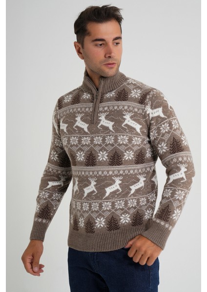 Erkek Kısa Fermuarlı Dik Yaka Jakarlı Geyikli Yün Yılbaşı Kazak TRIST-5362