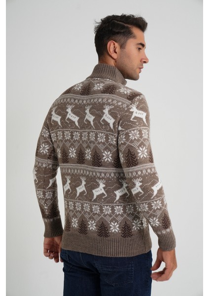 Erkek Kısa Fermuarlı Dik Yaka Jakarlı Geyikli Yün Yılbaşı Kazak TRIST-5362 fırsatları
