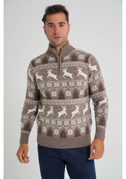 Erkek Kısa Fermuarlı Dik Yaka Jakarlı Geyikli Yün Yılbaşı Kazak TRIST-5362